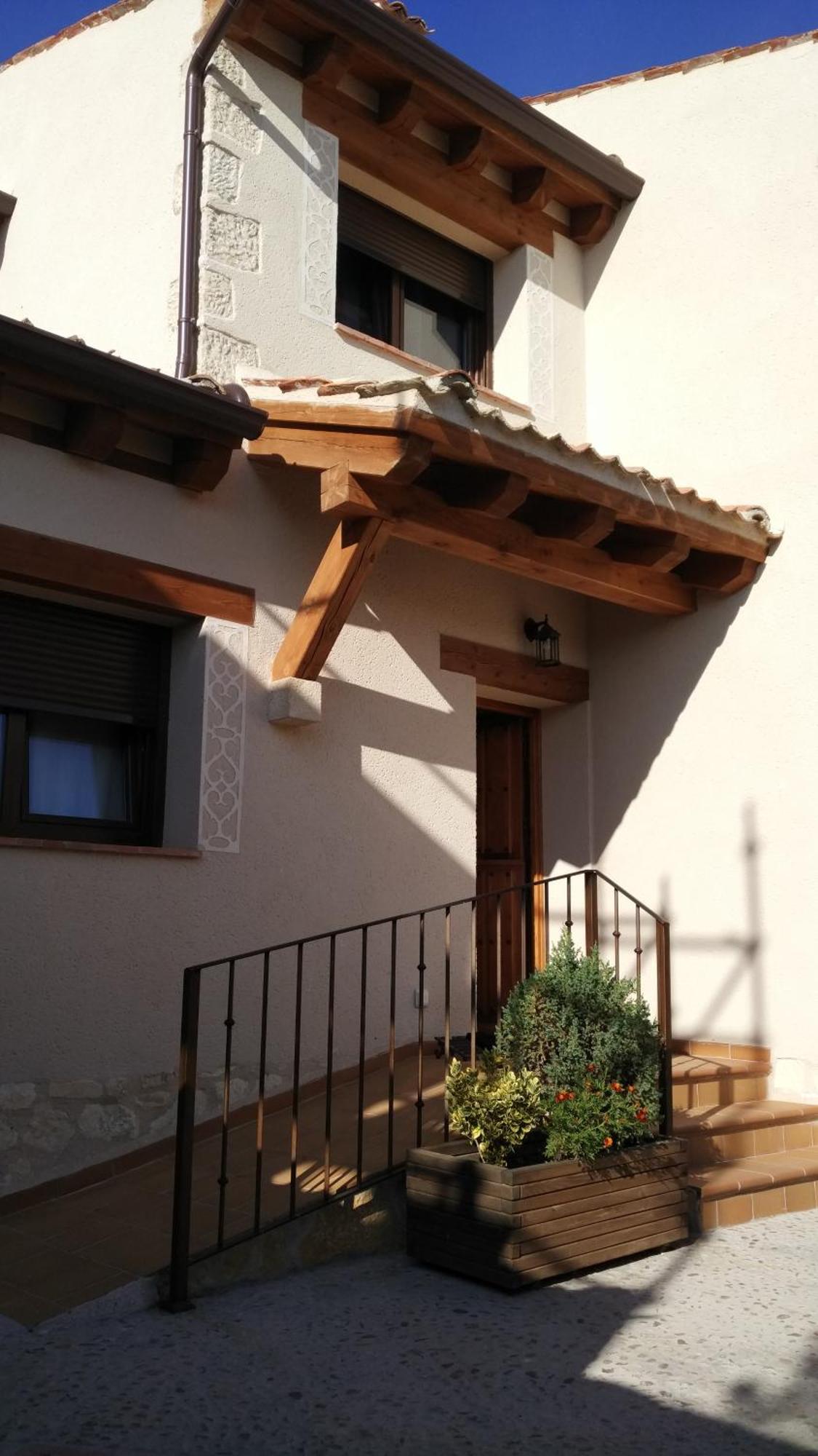 Casas De La Fuente Guest House Brieva Exterior photo